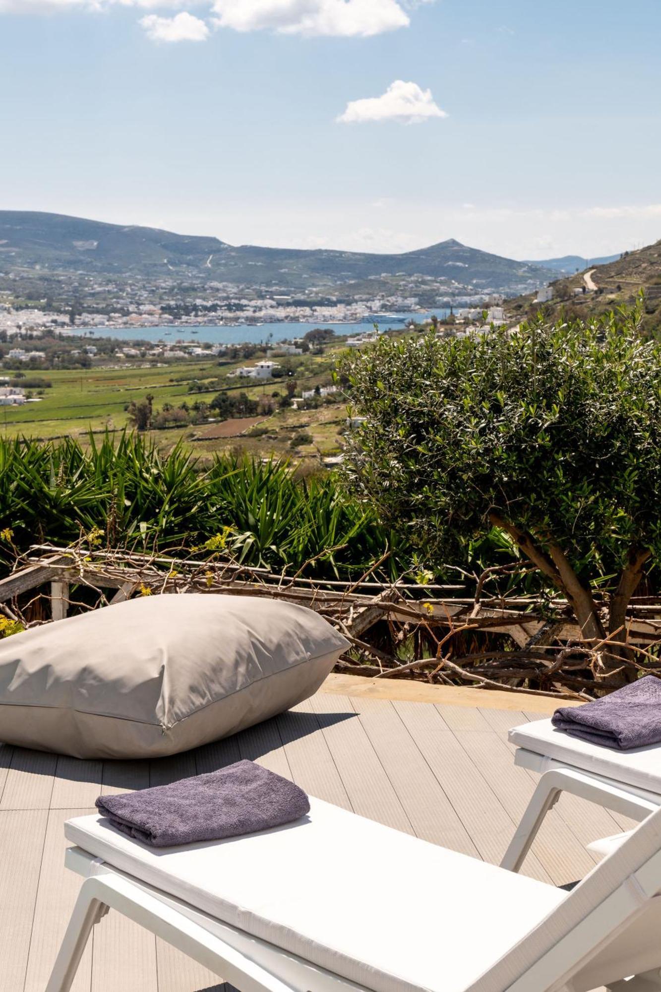 Azzurro Bianco Suites ปาริเกีย ภายนอก รูปภาพ