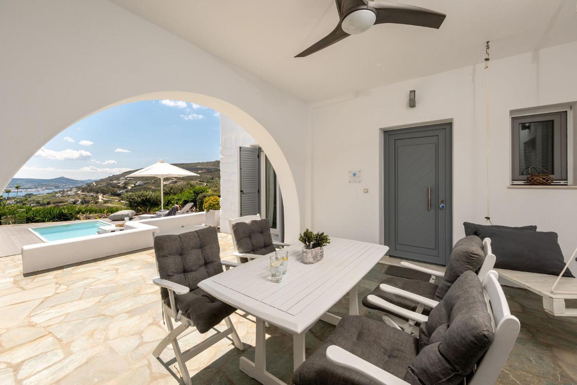 Azzurro Bianco Suites ปาริเกีย ภายนอก รูปภาพ