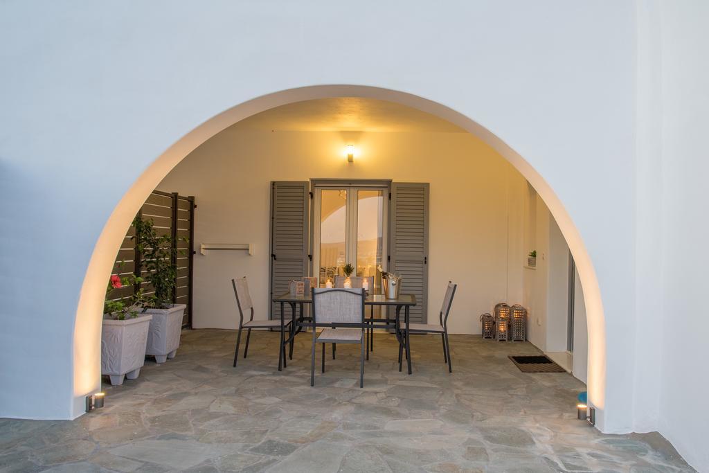 Azzurro Bianco Suites ปาริเกีย ภายนอก รูปภาพ