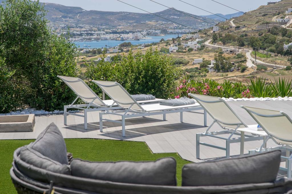 Azzurro Bianco Suites ปาริเกีย ภายนอก รูปภาพ